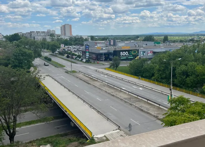 דירה граф игнатиев 2 *